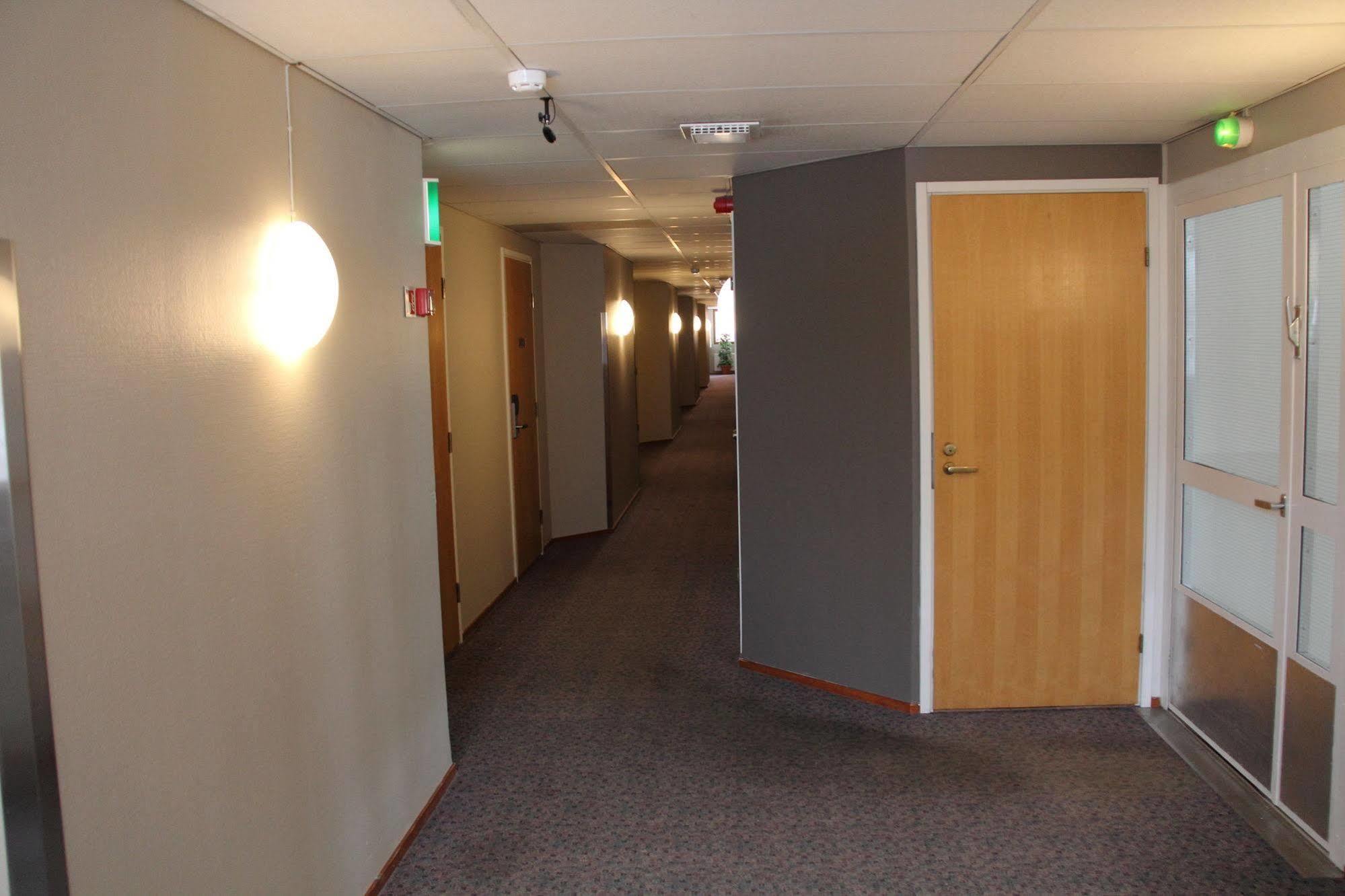 Hotel Hermica Tampere Bagian luar foto