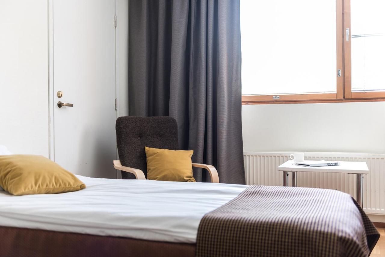 Hotel Hermica Tampere Bagian luar foto
